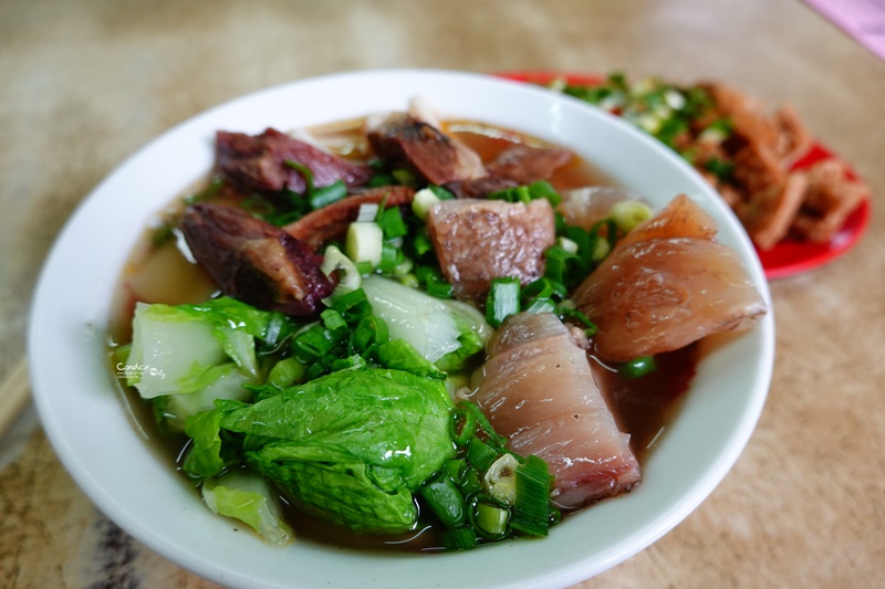 林家牛肉麵｜牛肉與麵都很讚!好吃的吳興街美食!北醫旁牛肉麵!