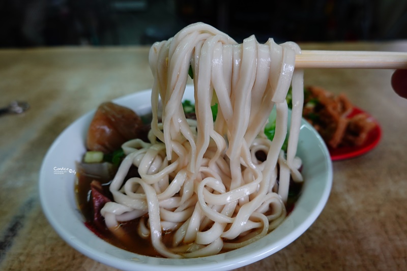 林家牛肉麵｜牛肉與麵都很讚!好吃的吳興街美食!北醫旁牛肉麵!