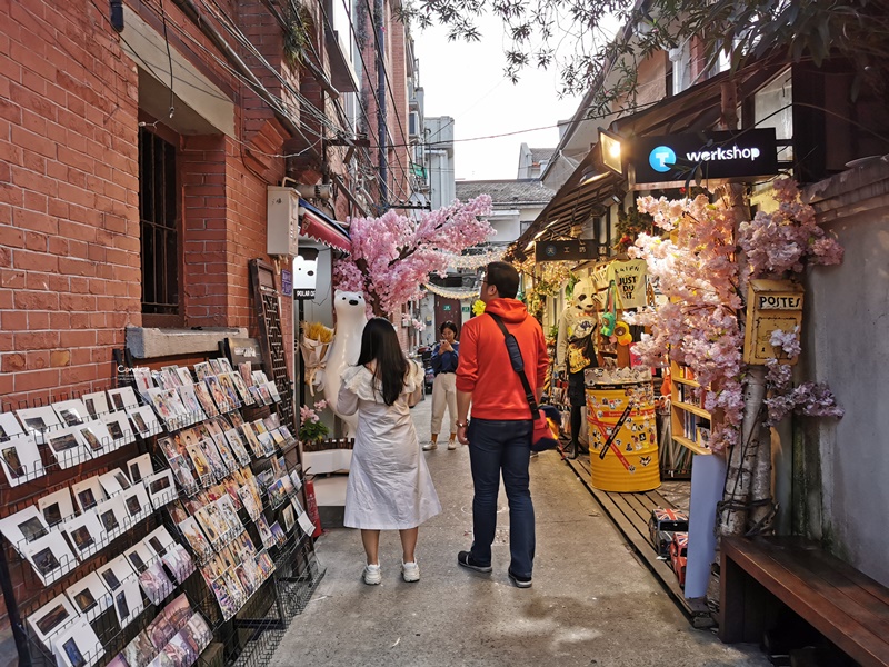 田子坊｜上海必去景點!中式建築中逛文青小店!上海文青景點!