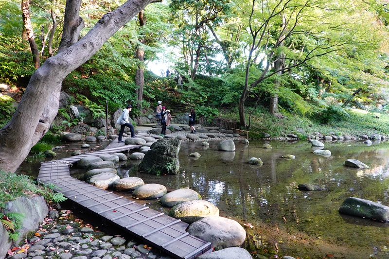 小石川後樂園｜超美東京楓葉景點推薦!東京賞楓必去!中國風日式庭園!