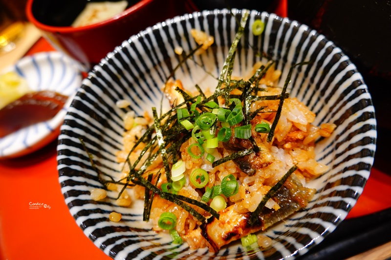 熱田蓬萊軒 松坂屋店｜超熱門名古屋鰻魚飯,排隊必吃美食!