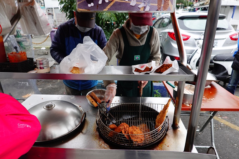 無名蝦餅蚵嗲蘿蔔糕｜在地人才知道,超彭派蝦餅!蘇澳美食推薦!