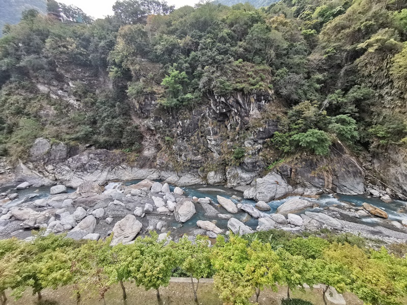 太魯閣晶英酒店｜峽谷泳池+泡湯,梅園中餐廳晚餐超棒!人生必住一次!