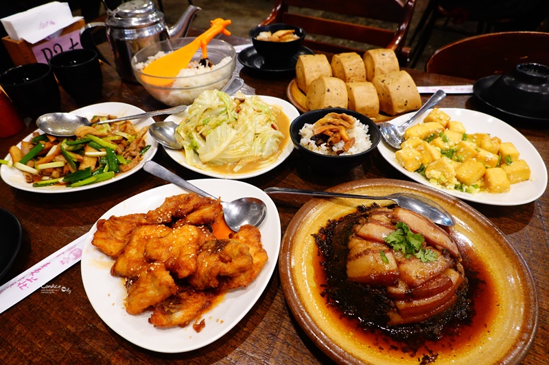 棗莊古藝庭園膳坊｜根本苗栗景點的棗莊,餐好吃還可餵兔/玩沙/拍網美照! @陳小沁の吃喝玩樂