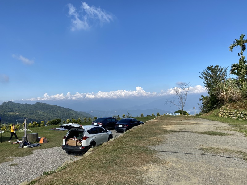 港寮枝179景觀農場｜南投露營免搭帳營區推薦!百萬夜景/小山城漂亮!