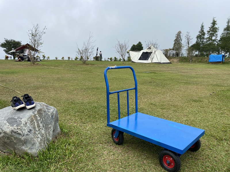 港寮枝179景觀農場｜南投露營免搭帳營區推薦!百萬夜景/小山城漂亮!