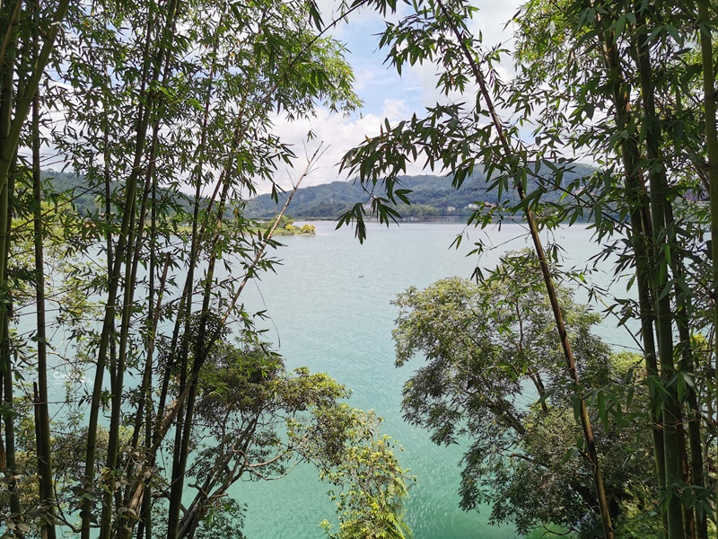 日月潭怎麼玩?向山行政暨遊客中心/日月潭國家風景區/向山懸臂式觀景台