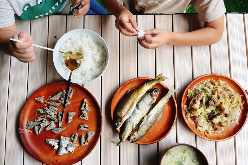 日韓常溫食品團購｜青森蘋果汁,韓國高湯包,海苔酥,沖泡海帶芽,茶漬飯調理包,烏龍麵,小豆島醬,萬能辣油