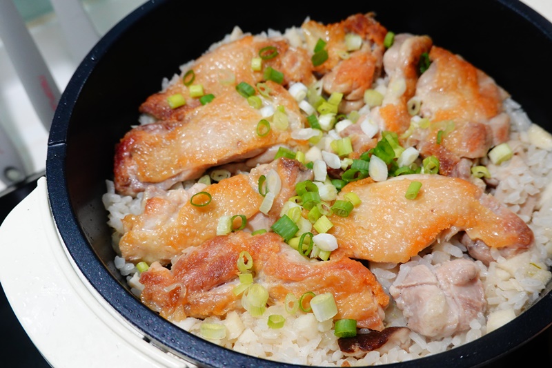 香菇竹筍雞肉炊飯食譜｜作法/炊飯料理好吃不得了!還有鍋巴!