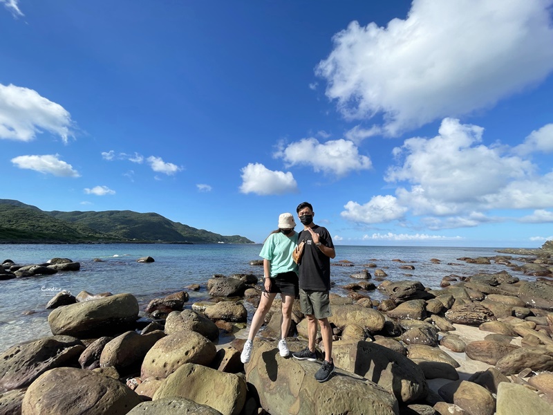 黃金咖啡海岸｜北海岸咖啡廳推薦!直達沙灘,還附洗腳池!