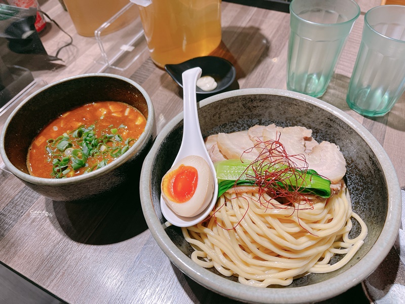 麵屋輝｜近期最愛的台北拉麵!!炸雞必點/叉燒魚介豚骨拉麵太好吃了!