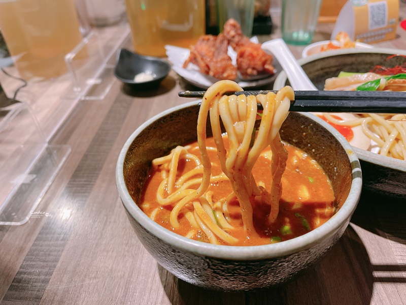 麵屋輝｜近期最愛的台北拉麵!!炸雞必點/叉燒魚介豚骨拉麵太好吃了!