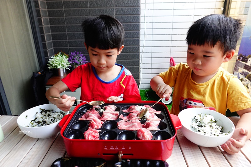 章魚燒烤盤食譜｜米漢堡/牛肉丸/雞蛋糕/章魚燒/餛飩煎包/烤蛤蜊,食譜分享!