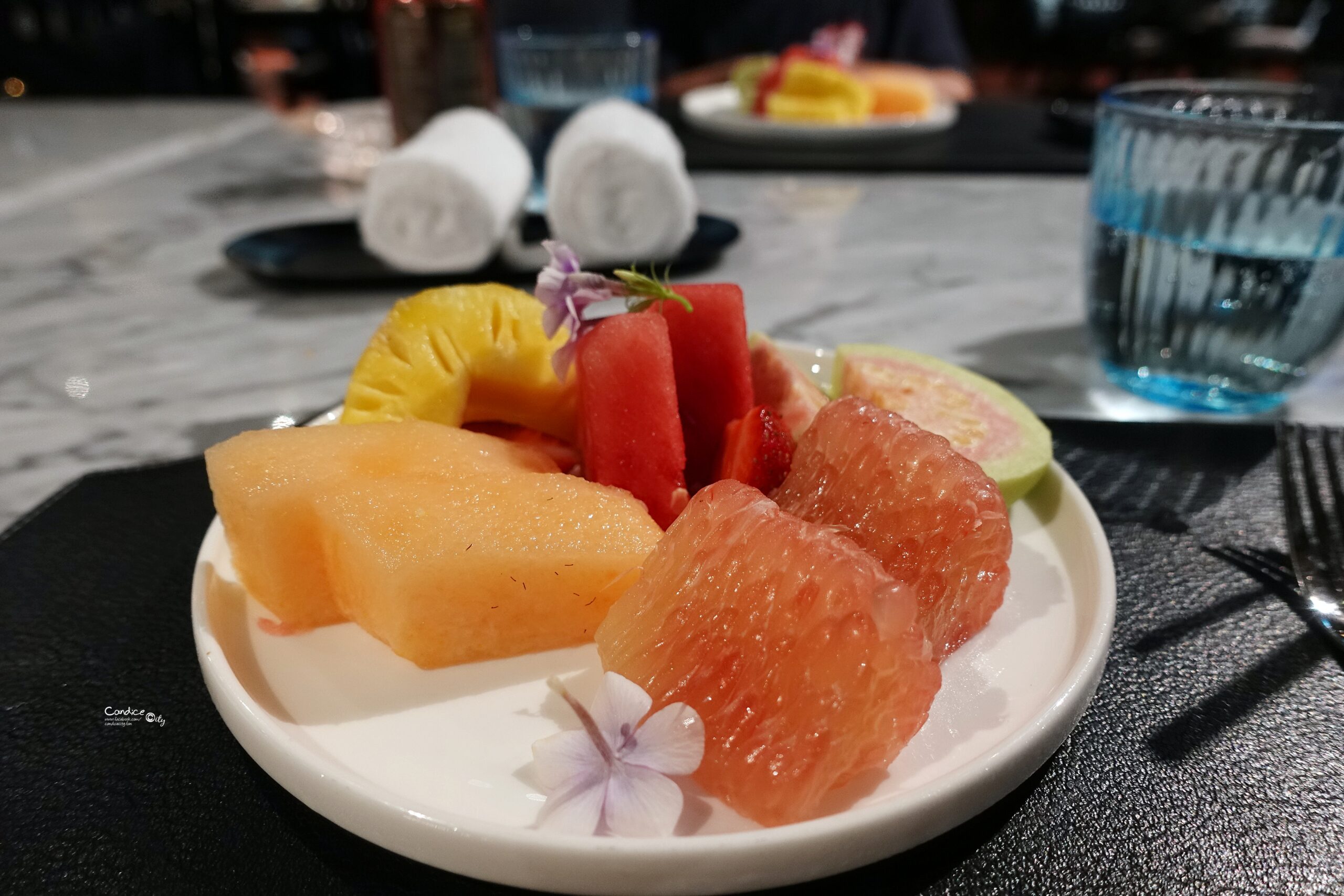 峴港洲際陽光半島度假酒店｜亞洲最美!此生必訪的夢幻越南峴港住宿(可樂旅遊)