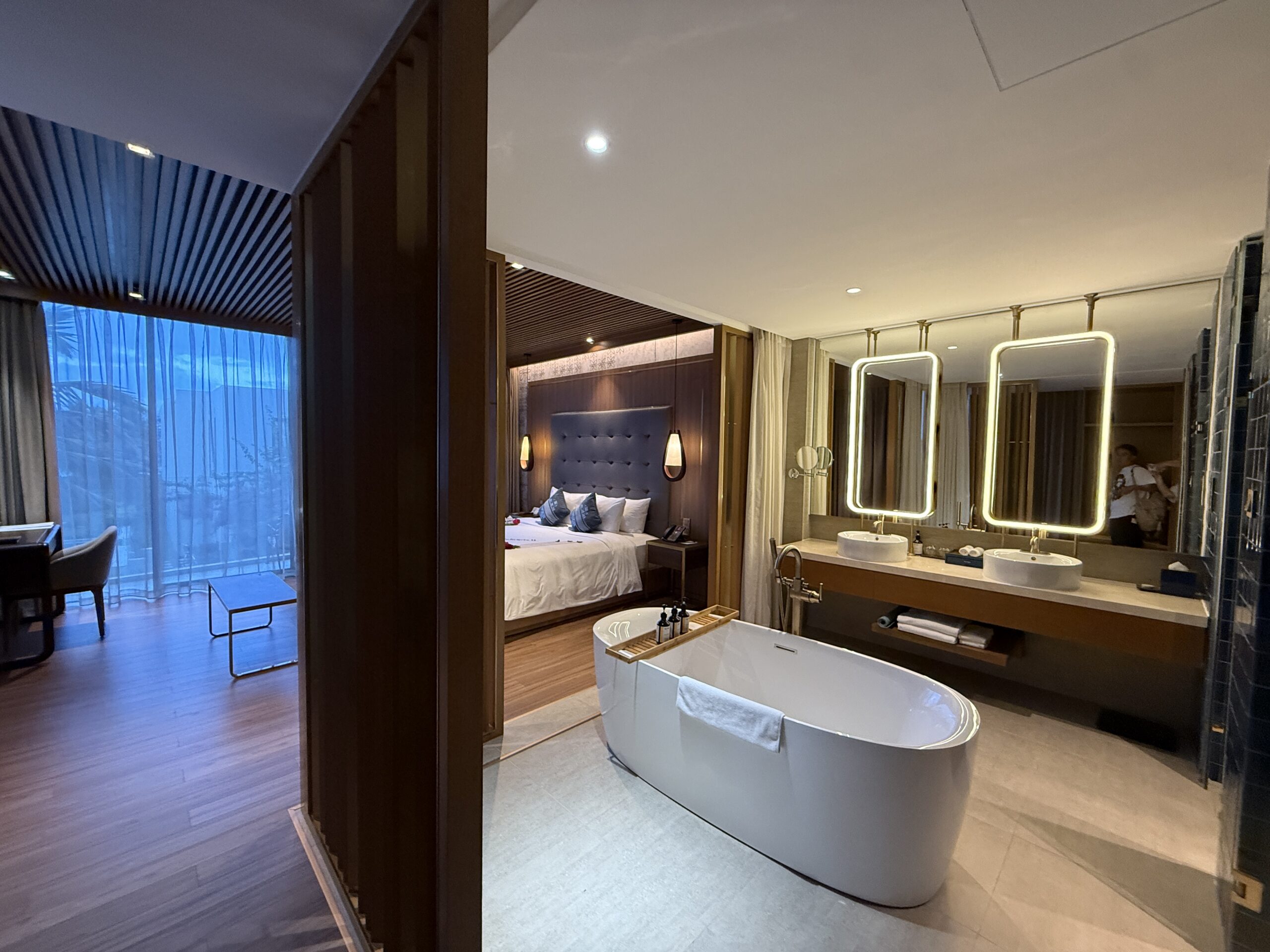 越南峴港會安住宿｜讀者敲碗4間五星酒店必住心得懶人包(可樂旅遊跟團住宿)