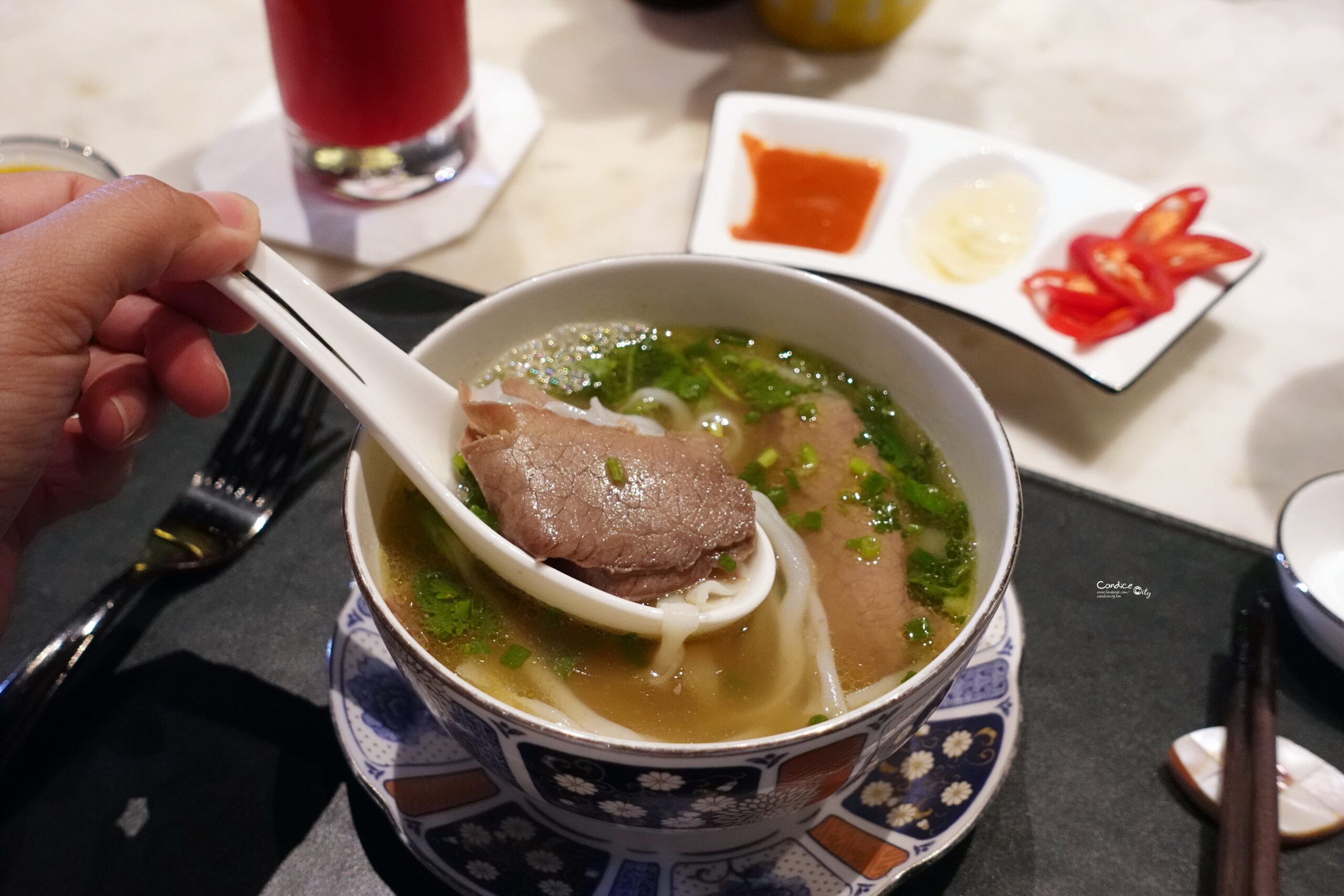 峴港洲際陽光半島度假酒店｜亞洲最美!此生必訪的夢幻越南峴港住宿(可樂旅遊)