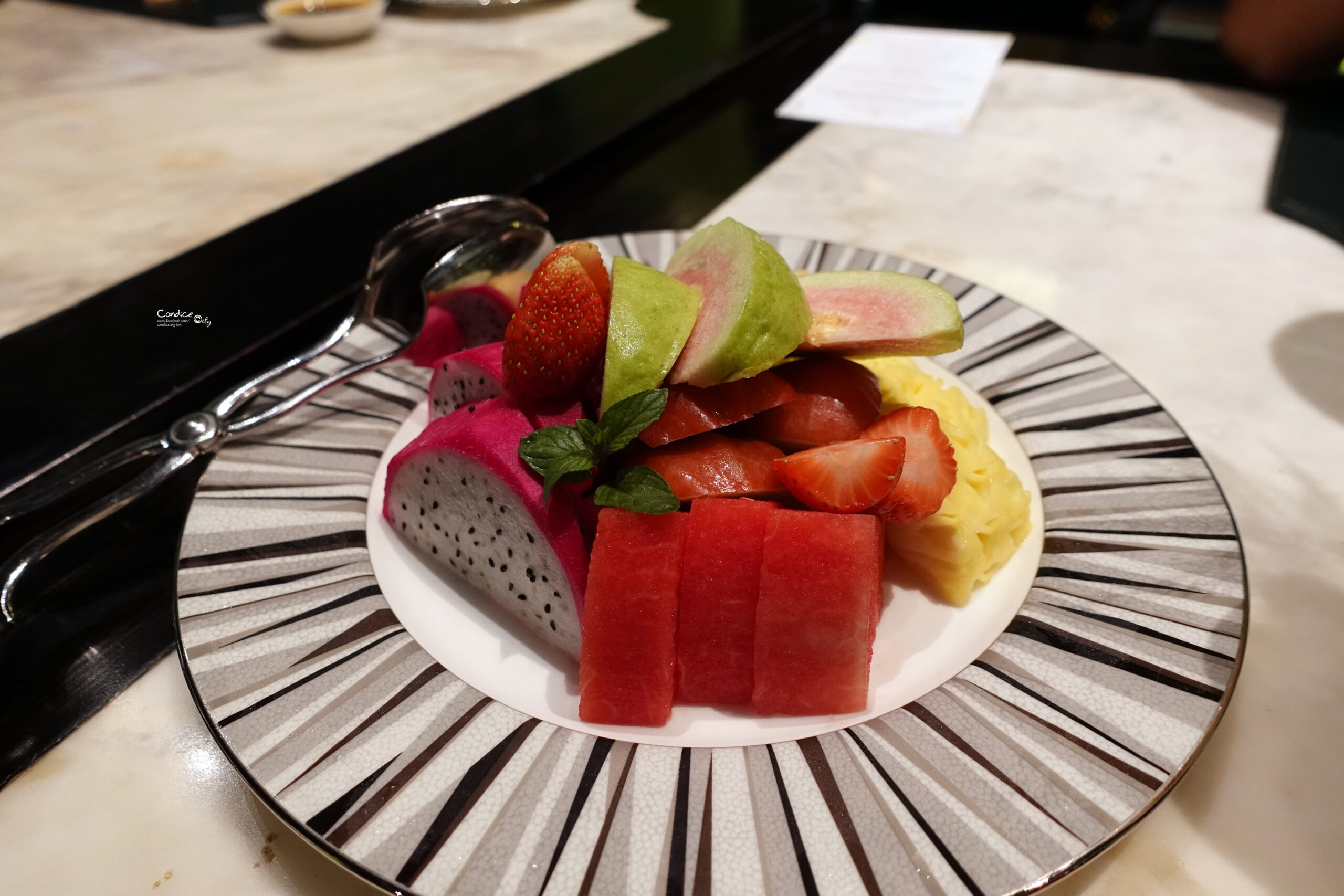 峴港洲際陽光半島度假酒店｜亞洲最美!此生必訪的夢幻越南峴港住宿(可樂旅遊)