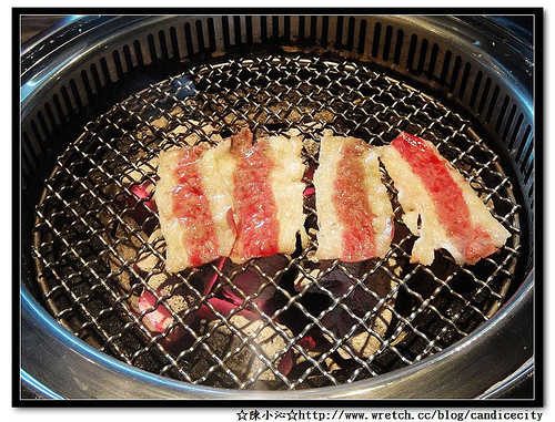 《食記》就是好客海鮮碳火燒肉 @忠孝店