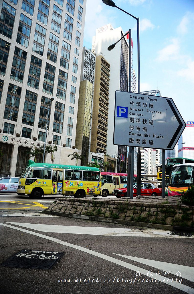 【2012香港自由行】＊上環＊香港傳統特別的茶樓：蓮香樓- 但服務很差!!