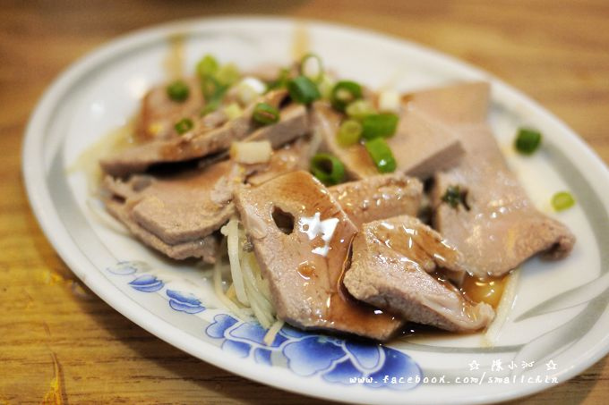 《東區》廖嬌米粉湯 – 東區小吃美食，好吃鵝肉、滷肉飯